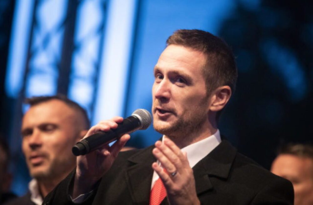 Republika by v budúcej vláde chcela silové zložky, Uhrík z ministerstiev spomenul obranu aj vnútro