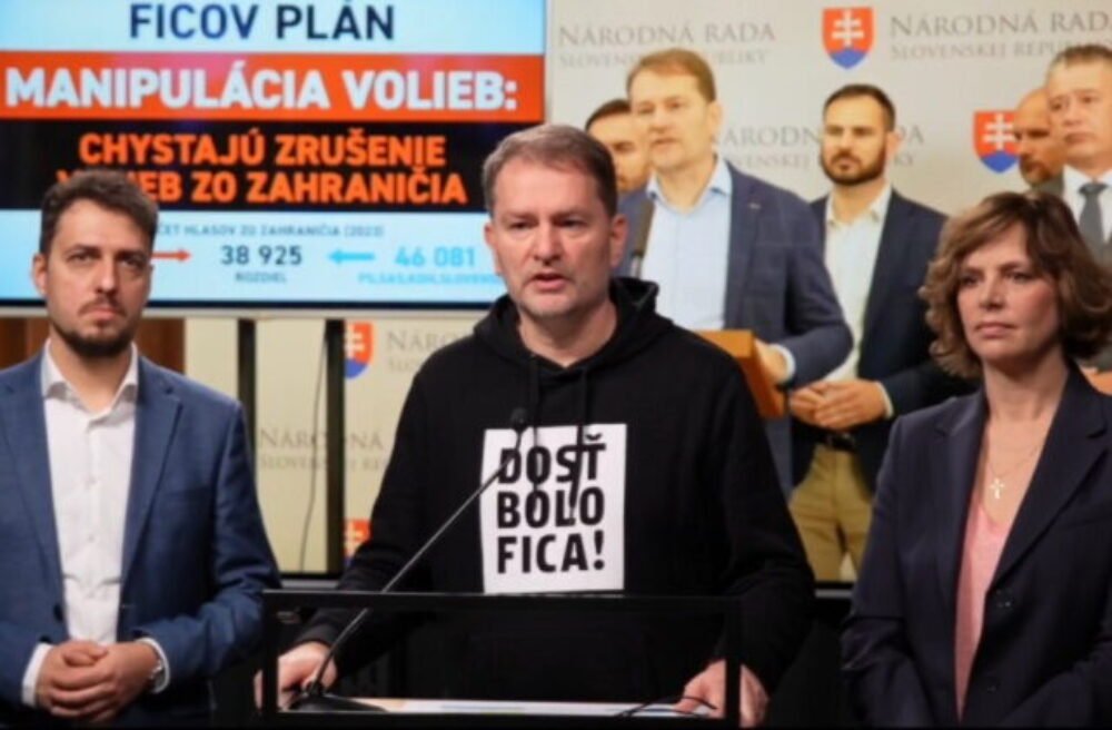 66642_matovic.jpg Matovič: Fico ľudí najprv vyhnal do zahraničia a teraz im chce zobrať ešte aj právo rozhodnúť o osude Slovenska – VIDEO