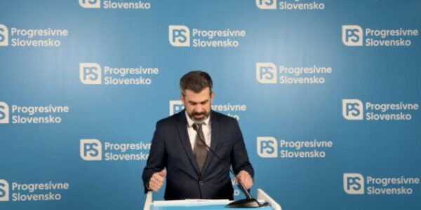 Milióny z Plánu obnovy idú firmám s jednoeurovými tržbami, Progresívne Slovensko podáva trestné oznámenie – VIDEO