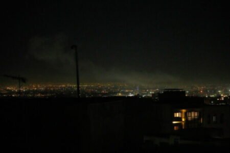 Opozícia reaguje na situáciu na Blízkom východe, Irán predstavuje riziko pre bezpečnosť celého sveta – FOTO