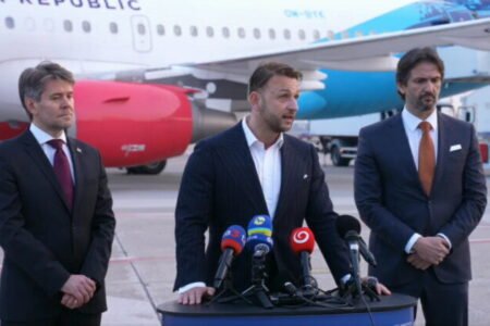 Na Slovensku pristáli prvé dva repatriačné lety z Blízkeho východu, priletelo viac ako sto občanov SR aj traja Česi – VIDEO, FOTO