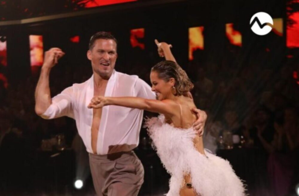 66970_jan-kolenik-a-dominika-roskova-lets-dance-640x420.jpg Let’s Dance dnes začína svoju 11. sériu, tancujú Najlepší z najlepších – VIDEO, FOTO
