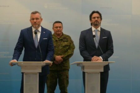 Prezident chce diskutovať o novom bezpečnostnom stave ohrozenia v legislatíve, pribudne stav medzi mierom a vojnou – VIDEO