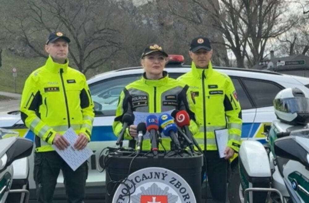 Maškarová na začiatku sezóny apeluje na motorkárov, najviac nehôd paradoxne spôsobujú dlhoroční vodiči – VIDEO