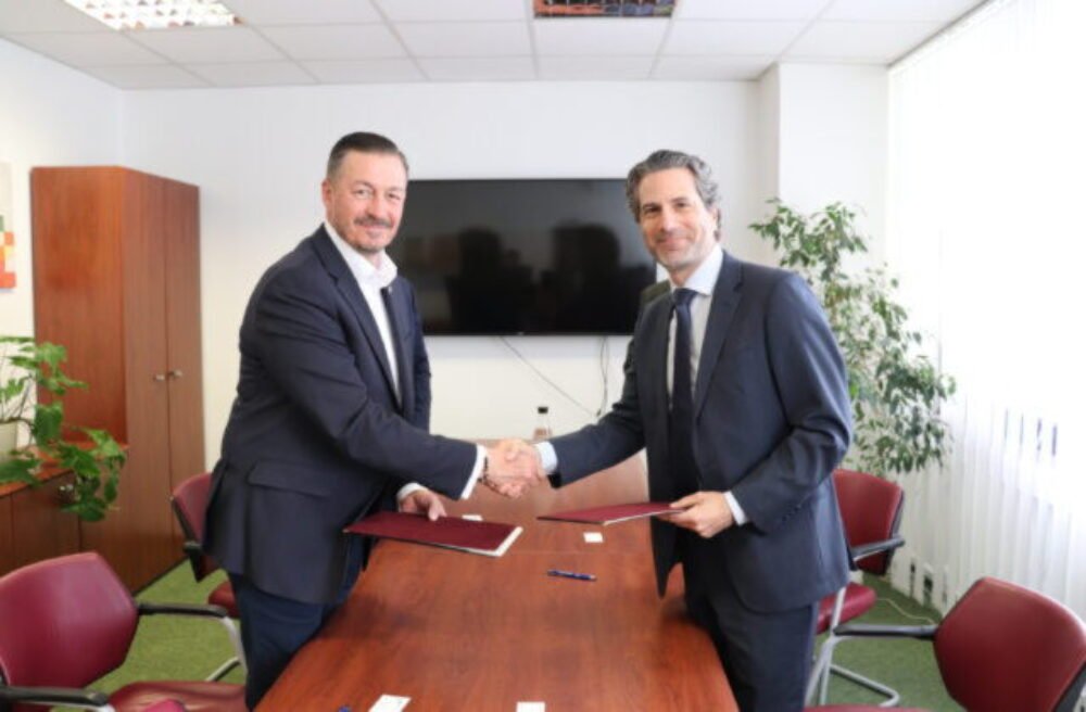 67468_69c2ae432303c202260624-640x420.jpeg Finančná správa posilňuje boj proti nelegálnemu tabaku, podpísala memorandum so spoločnosťou JTI