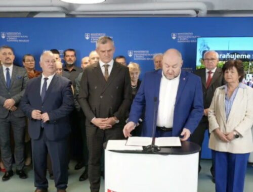 Huliak hovorí o zlyhaní fondu na podporu umenia, folklórne festivaly opäť zachraňuje štát