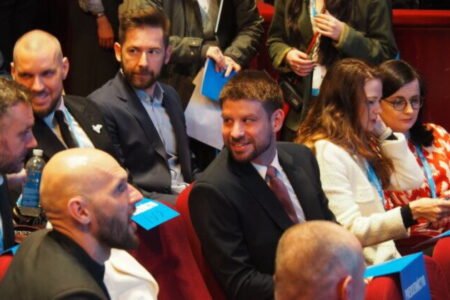 Demokrati blahoželajú Šimečkovi a oceňujú rozhodnutie odmietnuť spoluprácu s koaličnými stranami