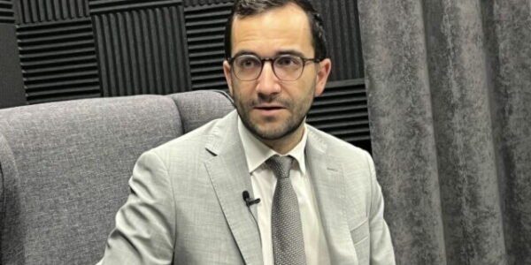 Šimečku by mali na poste nahradiť ženy, Jakab v priamom prenose menoval jeho nástupkyne