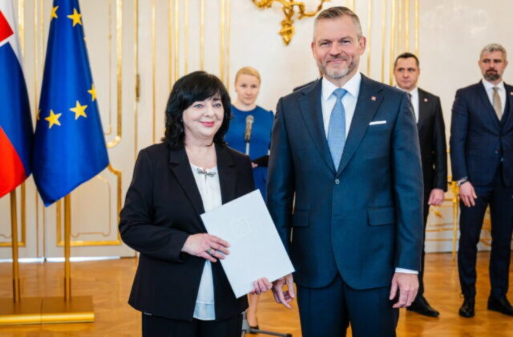 Prezident Pellegrini vymenoval tridsiatich nových profesorov vysokých škôl – FOTO