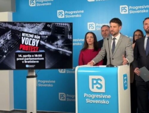 Progresívci zvolávajú protest proti zmenám volebných pravidiel, Fico sa chce podľa Šimečku zabetónovať pri moci – VIDEO