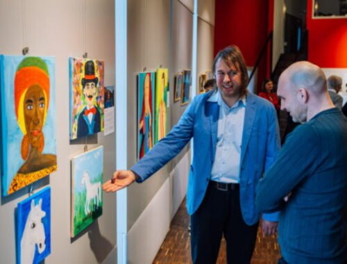 Umenie, ktoré nepotrebuje slová: Vstúpte do fascinujúceho sveta talentov na autistickom spektre – FOTO