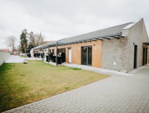 Klienti Centra sociálnych služieb v Medveďove vymenili veľkokapacitné zariadenie za domácnosti