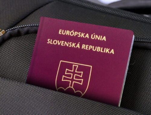 Letná dovolenková sezóna sa pomaly blíži, vybavovanie pasu preto neodkladajte, odporúča polícia