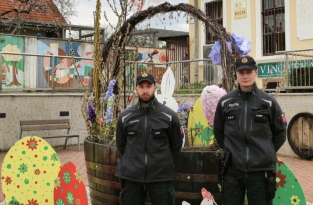 Nulová tolerancia alkoholu platí aj počas sviatkov, polícia apeluje na vodičov aj šibačov – FOTO