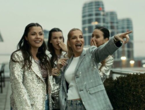 Dara Rolins je tu „Znova a zas“, tentoraz s videoklipom mapujúcim spomienky z kariérnych úspechov i života – VIDEO, FOTO