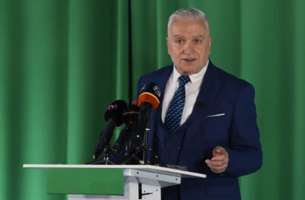 67808_480285234_1755832541721516_5480097625905533240_n-1.jpg O post košického župana sa bude uchádzať aj motivátor Džemal Kodrazi, kandiduje bez podpory strán