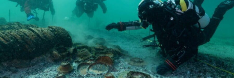 Objav ako z učebníc. Zo švajčiarskeho jazera vytiahli tisíce rímskych artefaktov – FOTO Objav ako z učebníc. Zo švajčiarskeho jazera vytiahli tisíce rímskych artefaktov – FOTO