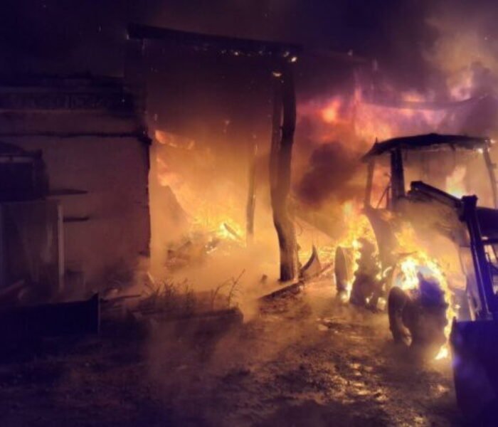 67982_671144367_1273994624866806_258528912335225138_n-640x420.jpg V Chrasti nad Hornádom horela hospodárska budova, škoda bola vyčíslená približne na 120-tisíc eur – FOTO