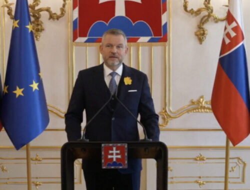 Pellegrini rokoval so samosprávami, tie varujú pred kolapsom služieb, ak sa nezmení dlhová brzda – VIDEO