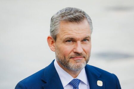 Pellegrini prijme veľmajstra Maltézskeho Rádu na historickej návšteve Slovenska, odovzdajú si aj čestné vyznamenania