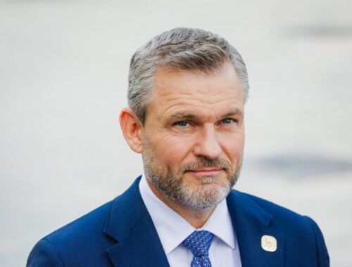 Pellegrini prijme veľmajstra Maltézskeho Rádu na historickej návšteve Slovenska, odovzdajú si aj čestné vyznamenania