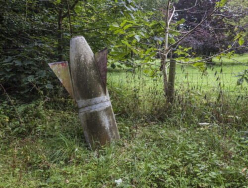 Úrady evakuovali tisíce obyvateľov parížskeho predmestia, experti sa snažia zneškodniť bombu z druhej svetovej vojny