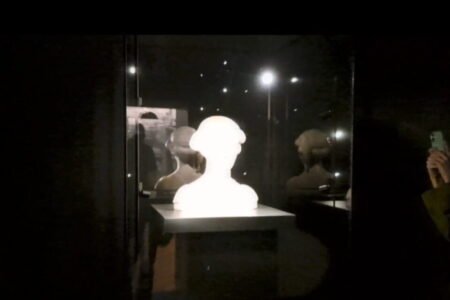 Bustu s nápisom Cecilia Gonzaga si už môže pozrieť aj verejnosť – VIDEO