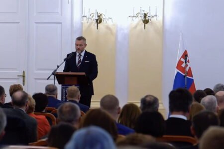 Pellegrini ocenil hrdinov holokaustu, 25 Slovákov získalo titul Spravodliví medzi národmi