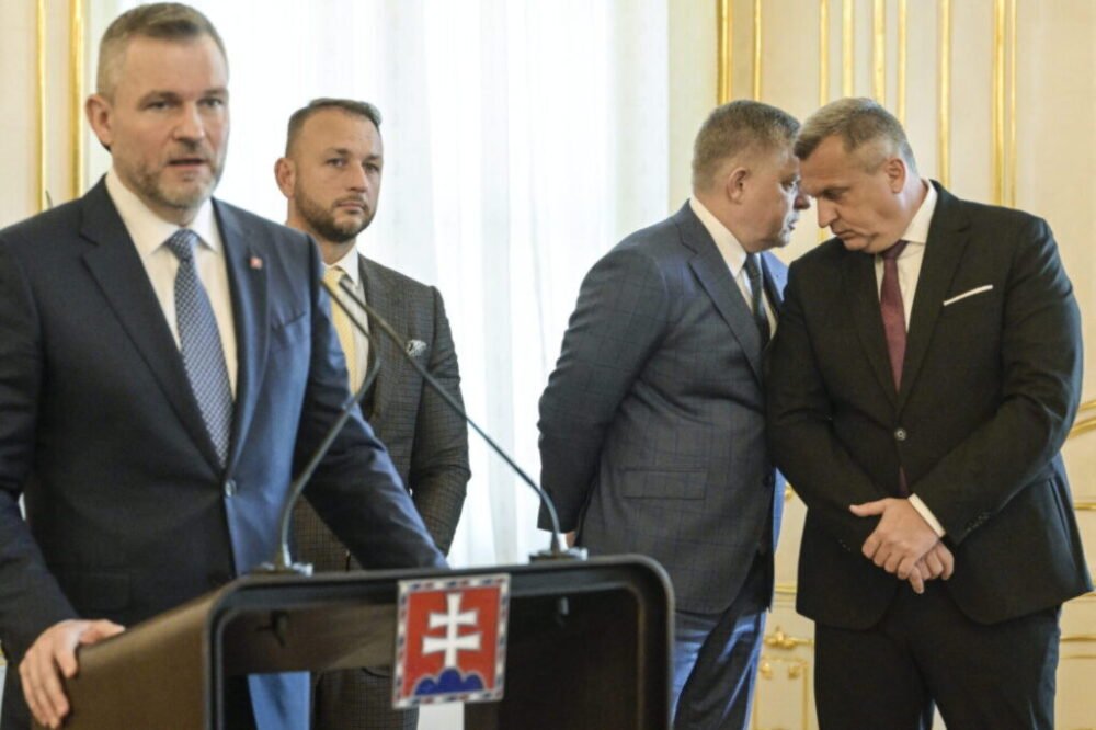 68625_67a1ee08b90b5226870216-scaled-1.jpg Pád vlády podľa Pellegriniho nehrozí, kondícia vládnej koalície sa však bude postupne zhoršovať