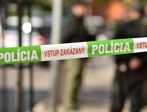 Rázusovo nábrežie v Bratislave uzavreli pre chodcov aj dopravu, na mieste našli napodobeninu granátu