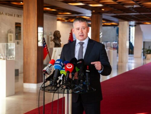 Opozičný poslanec Mikulec sa pýta, prečo koalícia po útoku na Ferenčáka nezvoláva tlačovky