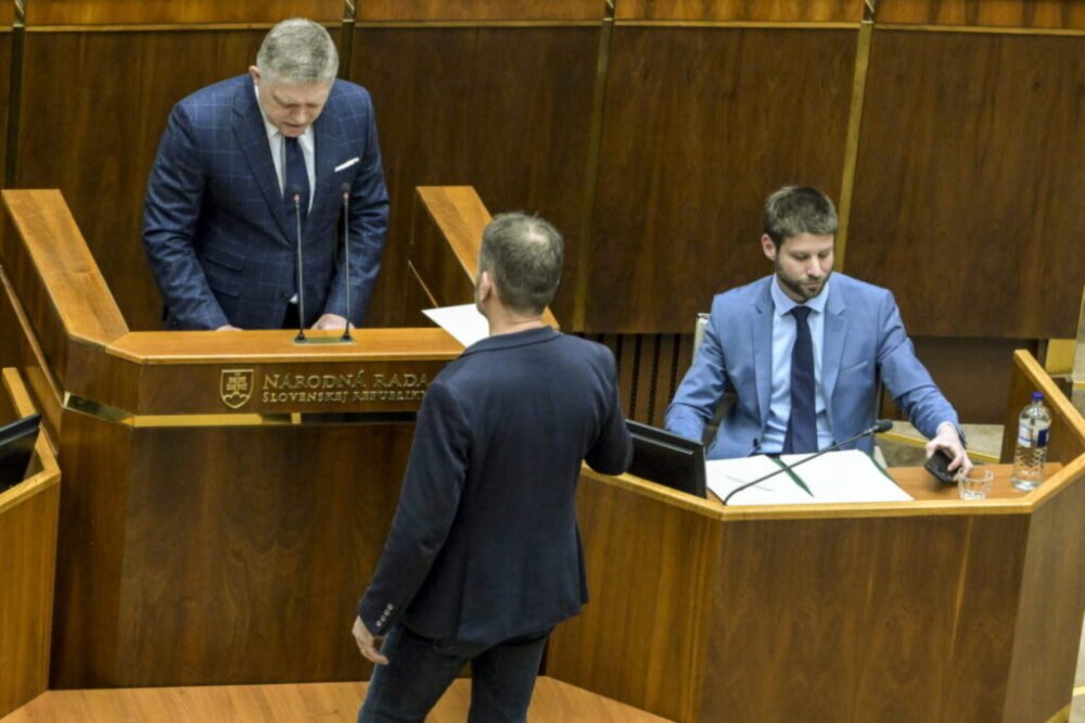 Slovákom už nestačia aktuálne politické strany a rozhliadajú sa po nových subjektoch, zmenu by uvítali aj voliči Smeru a Progresívneho Slovenska