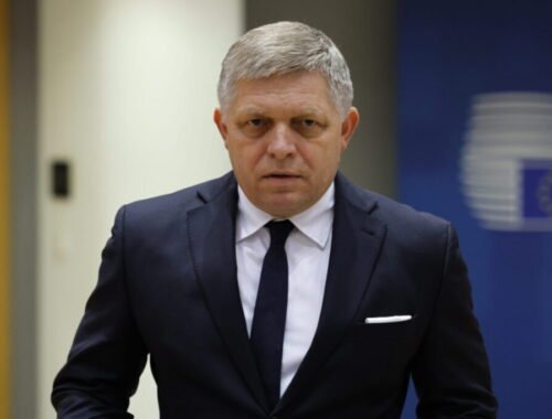 Fico potvrdil stretnutie so Zelenským na samite v Arménsku, témou bude tranzit energií aj ďalšia spolupráca – VIDEO