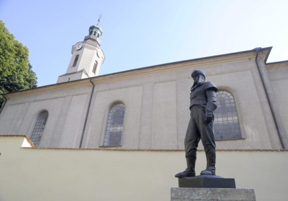 69045_06-1-1.jpg Pellegrini si uctil pamiatku Milana Rastislava Štefánika, vyzdvihol jeho odkaz pre súčasnú spoločnosť
