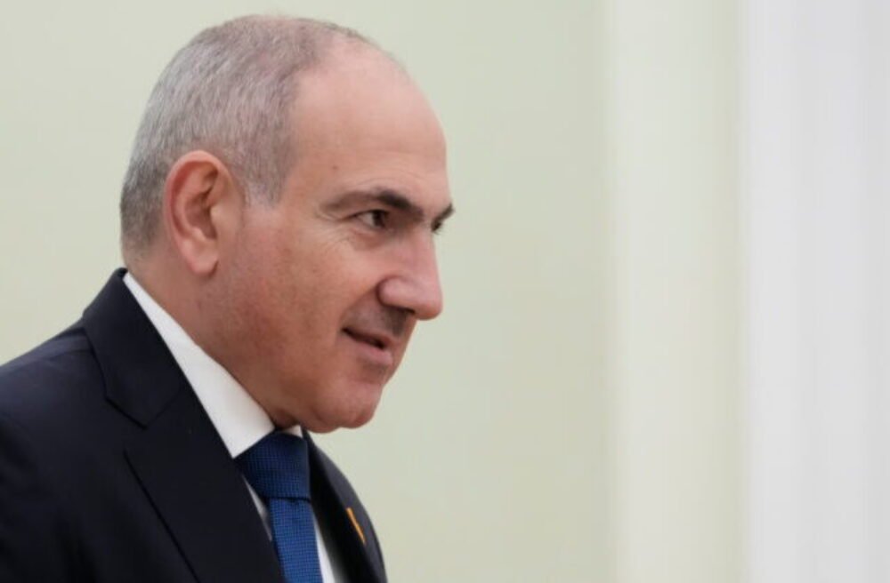 69548_russia_armenia_52531-640x420.jpg Moskva ostro kritizovala Arménsko za prijatie „teroristu“ Zelenského na samite EPS