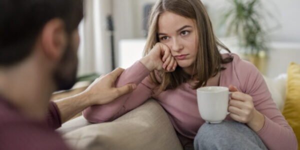 Prečo sa na jar rozchádza viac párov? Psychologička hovorí o „efekte nového začiatku“ – ROZHOVOR