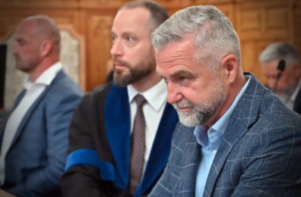 Politológ prekvapený z odročenia kauzy Očistec: Je to pokračovanie situácie, ktorá traumatizuje politickú scénu. Nie je to dobré pre jednu ani druhú stranu