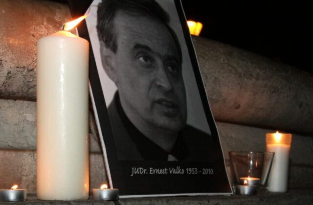 V kauze vraždy Ernesta Valka vypovedala jeho exmanželka, opísala momenty po náleze tela