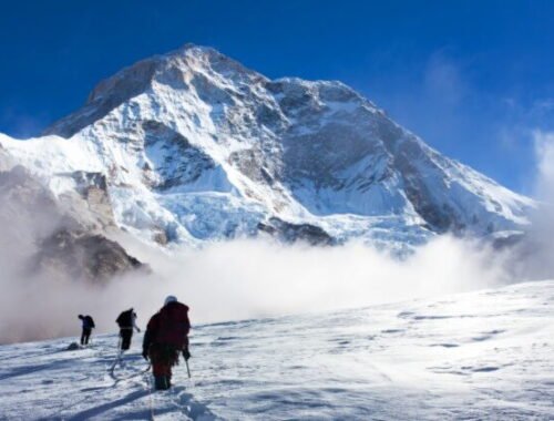 Americká horolezkyňa zahynula v Himalájach pri lavíne na Mount Makalu