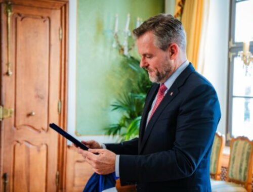 Útoky blízko hraníc s Ukrajinou ukazujú potrebu diplomatických rokovaní, vyhlásil Pellegrini