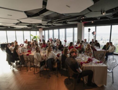 Španielska noc nad Bratislavou spojila gastronómiu, víno a ľudí pri jednom stole