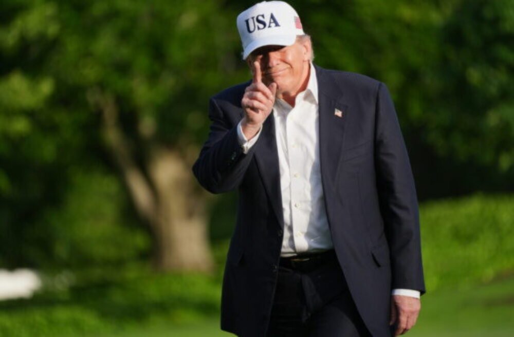70343_trump_china_27662-640x420.jpg Trump pohrozil Iránu zničením, ak nepristúpi na mierovú dohodu