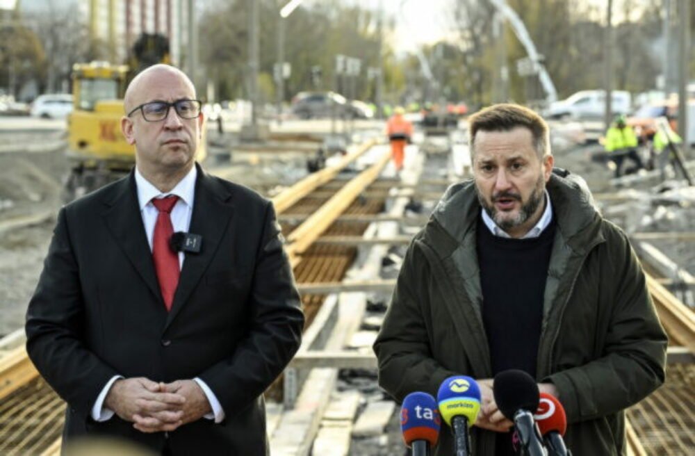Aké má minister Ráž šance stať sa primátorom Bratislavy? Vallo síce v prieskume vedie, no jeho víťazstvo je neisté