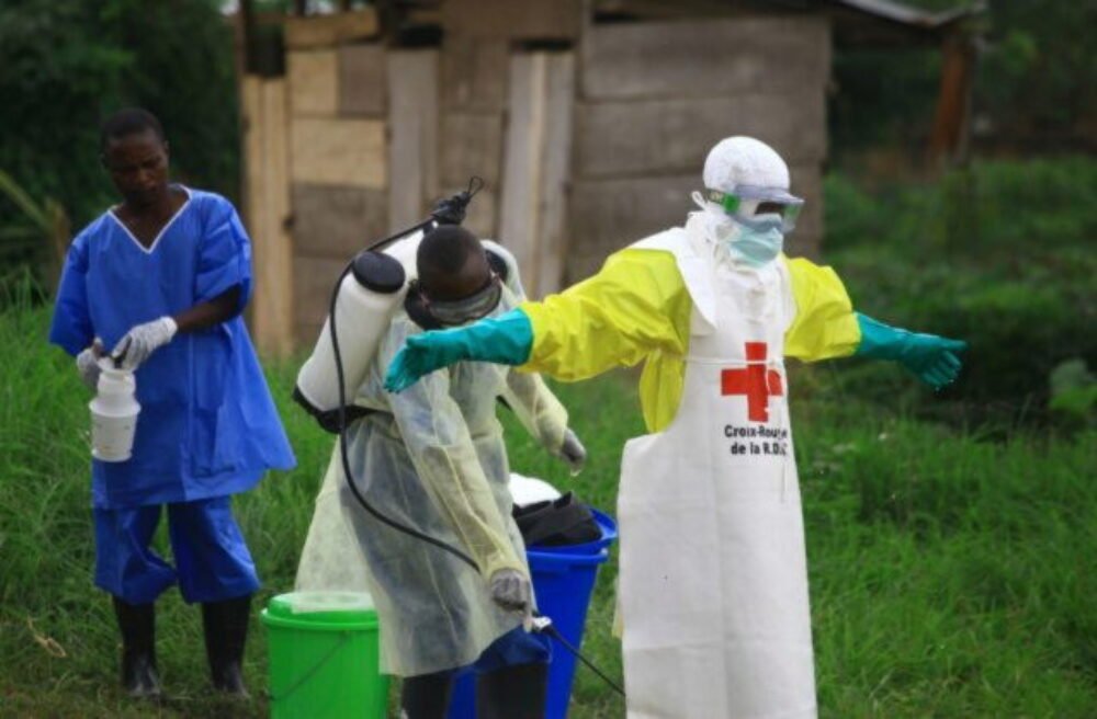 70460_congo_ebola_8934_-640x420.jpg USA pre epidémiu eboly v Kongu zaviedli sprísnené kontroly na letiskách. Vírus sa potvrdil u jedného Američana