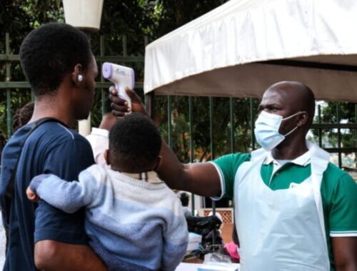 Krízový výbor WHO v utorok mimoriadne zasadne k epidémii eboly na africkom kontinente. Platí stav medzinárodnej zdravotnej pohotovosti