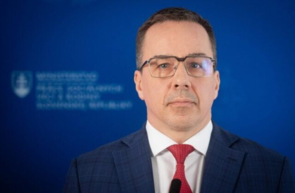 Minister Tomáš prehovoril o dôchodkových prognózach. Ak niečo chýba, teraz sa to dohľadá