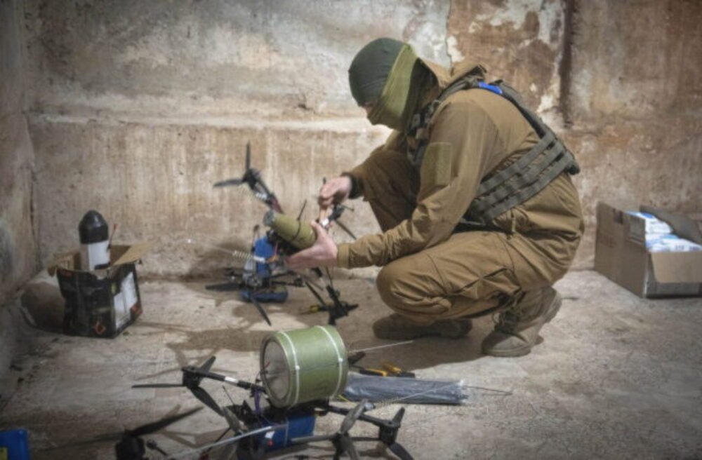 70572_russia_ukraine_war_73310-640x420.jpg Útoky na Moskvu môžu oslabiť podporu vojny medzi Rusmi, tvrdí vojenský analytik