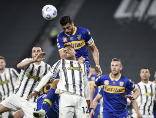 Juventus Turín bojuje o Ligu majstrov, rozhodne kritické derby proti FC Turín
