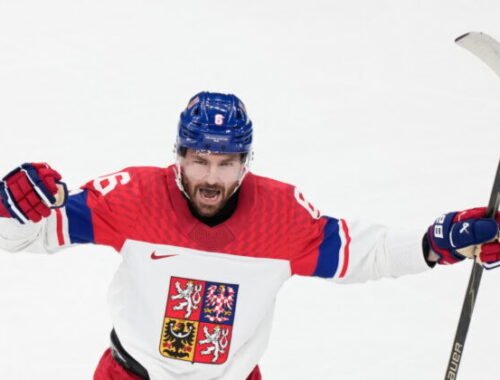 Kempný kedysi hrával v Skalici a trénoval s Pálffym. Neskôr mu v NHL pomáhal Hossa