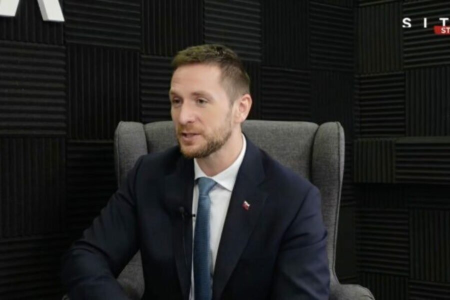 Uhrík: Jediné riešenie vojny je rozdelenie Ukrajiny, či sa to niekomu páči alebo nie. Iná alternatíva neexistuje – VIDEO